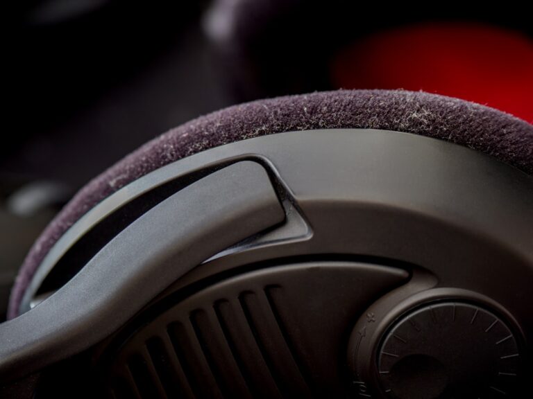 Exploring the Different Types of Neck Massagers Available Today